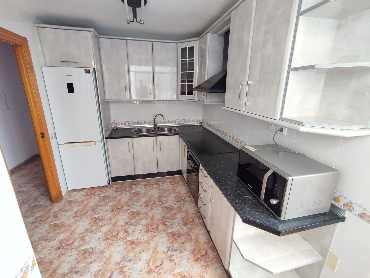 Piso en Calle Granada, 204, Altamira - Oliveros - Barrio Alto, Altamira - Oliveros - Barrio Alto - Foto 5