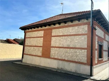 Casa adosada en Plaza Mayor, 10 Matapozuelos - Foto 4