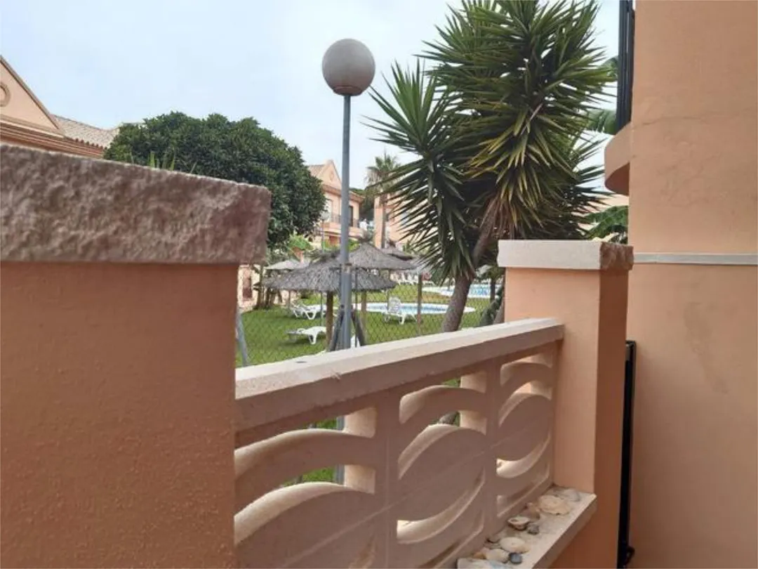 Apartamento en Urbanizacion al andalus la barrosa - Foto 1