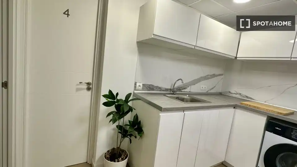 Piso en L'Hospitalet de Llobregat - Foto 12
