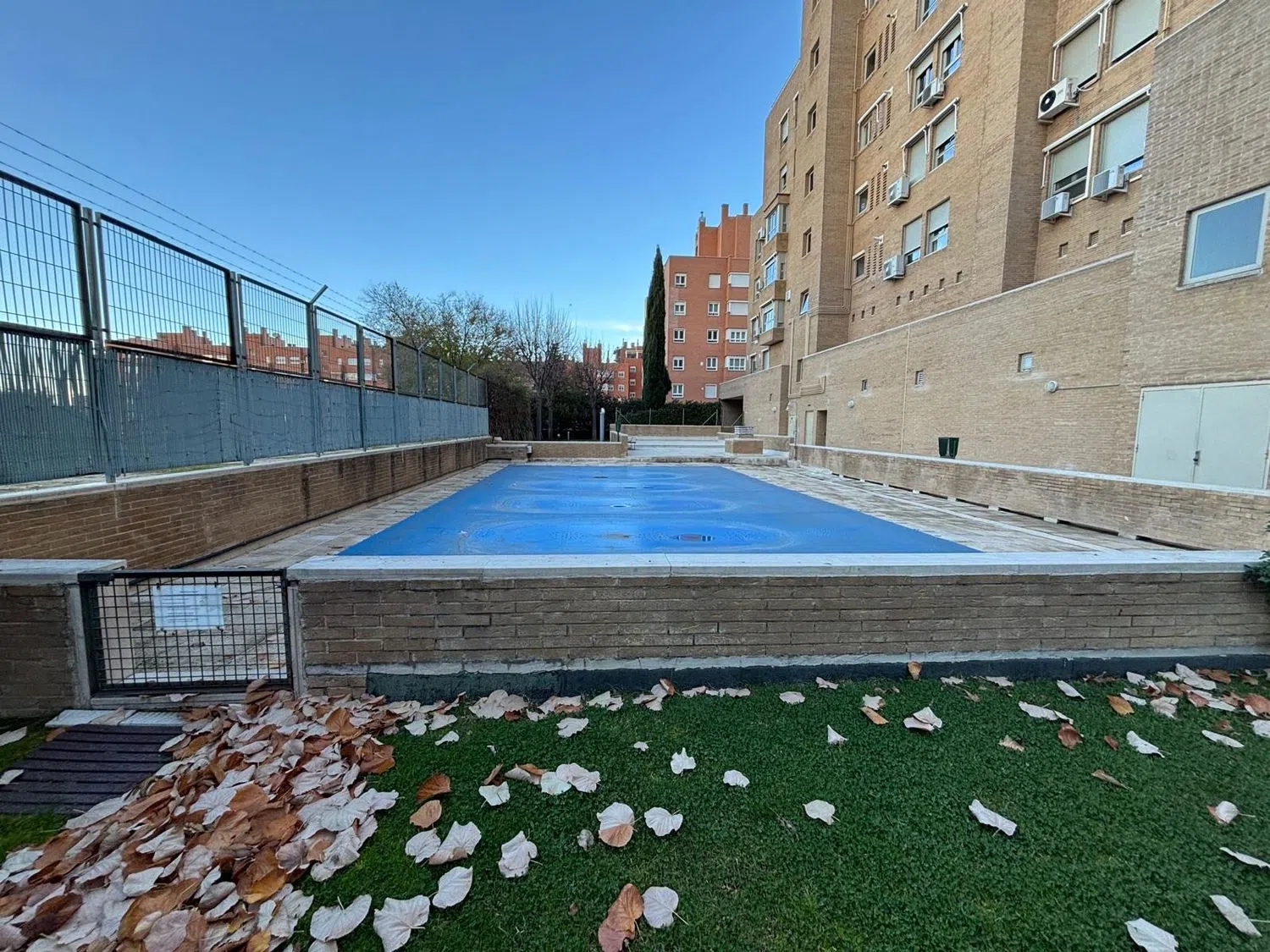 Piso en calle de Suecia, 81 - Foto 2