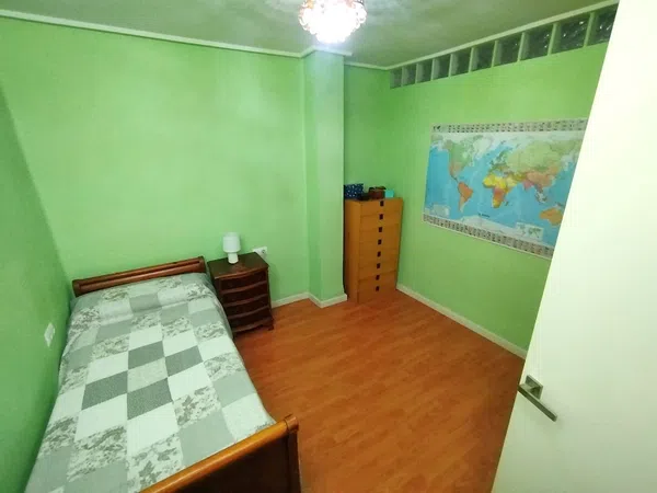 Piso en Barrio La Raiosa - Foto 18