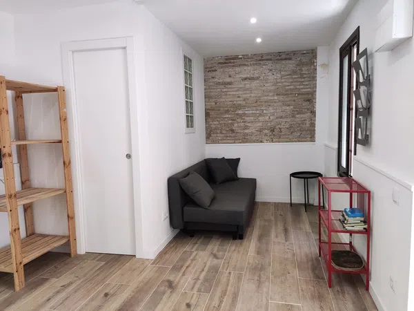 Piso en calle del Baluard, 83 - Foto 2