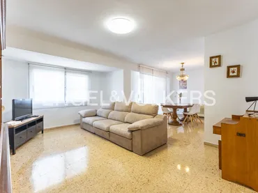 Piso en  Avinguda del Doctor Waksman - Foto 1