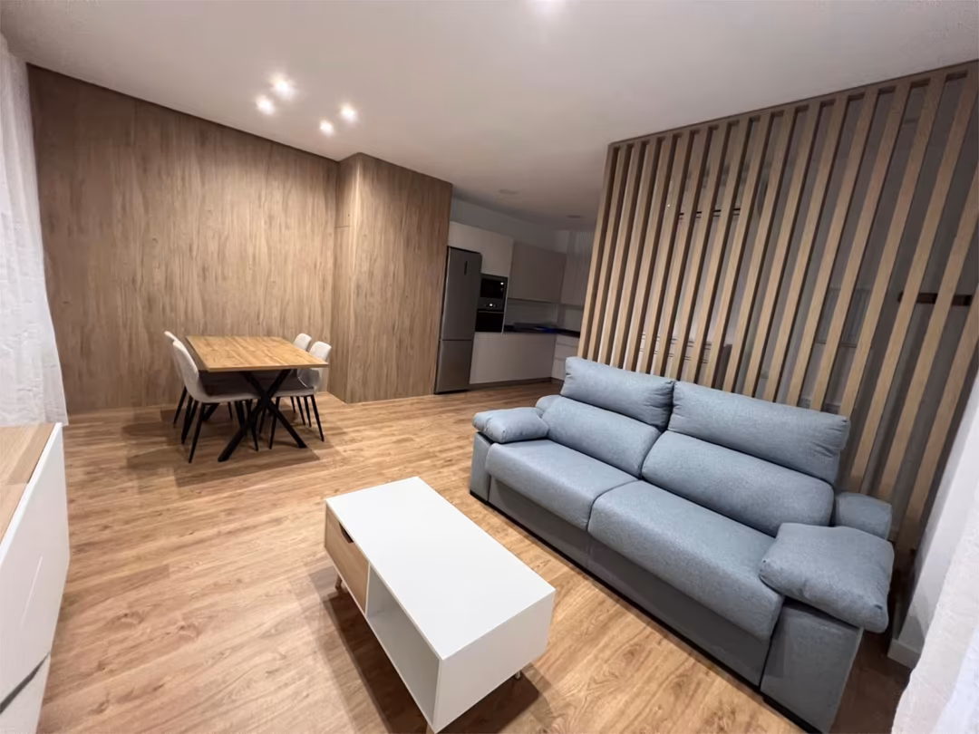 Planta baja en  Calle Ángel Falquina 10d - Foto 4