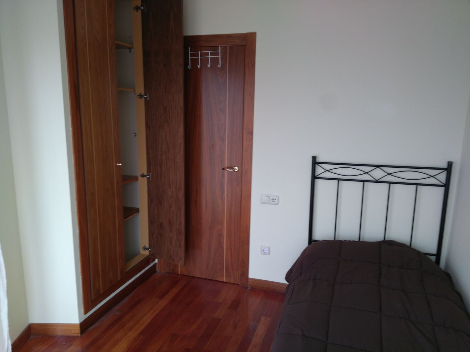 Piso en Calle Julián Besteiro, 5 - Foto 4