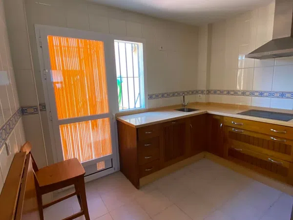 Chalet adosado en Bollullos de la Mitacion - Foto 10