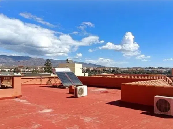 Chalet adosado en Calle Almazara, 33 - Foto 3