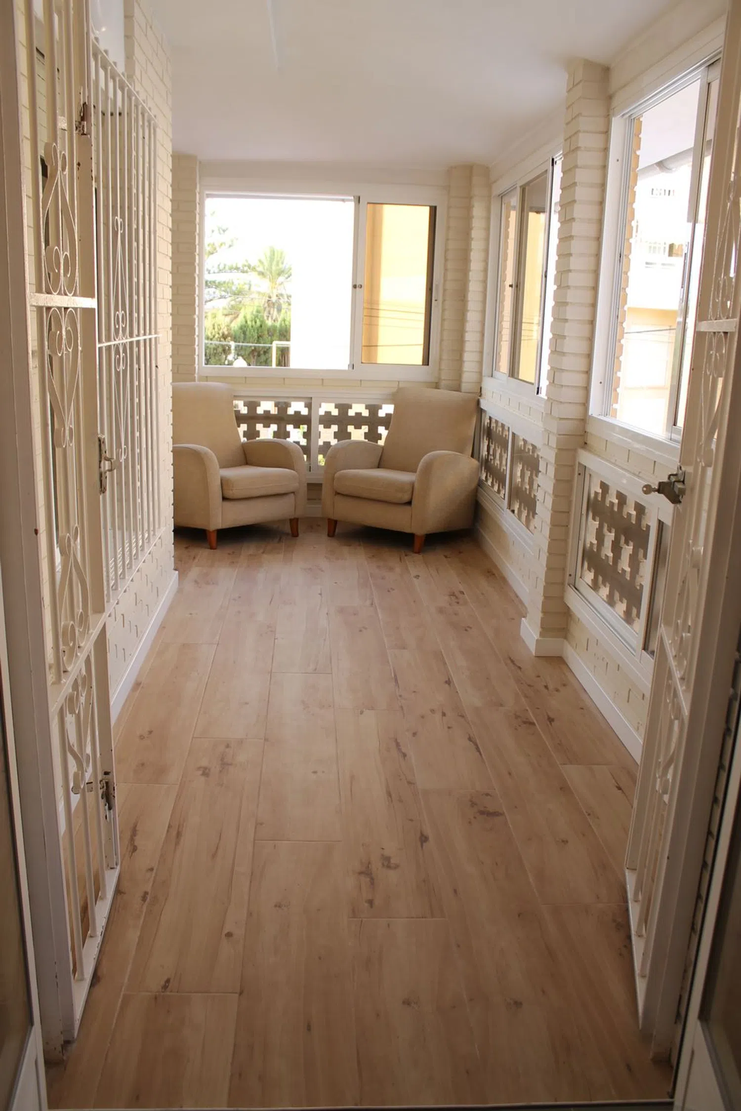 Chalet adosado en calle de Gastón Castelló, 23 - Foto 4