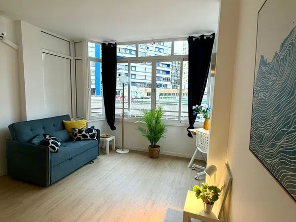 Piso en calle Eduardo Aguilera Romero, 12