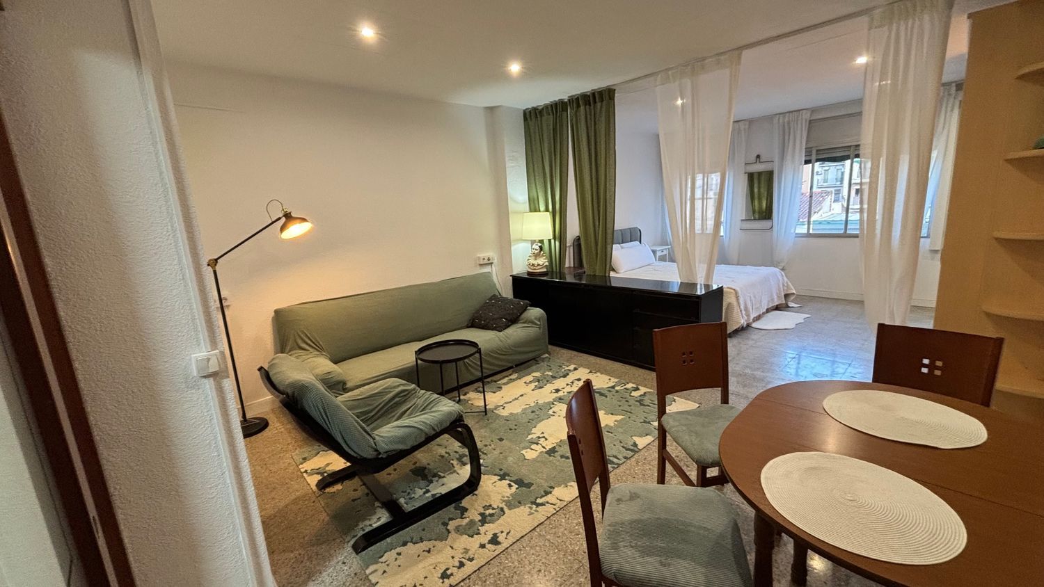 Piso en calle del Rosselló, 444