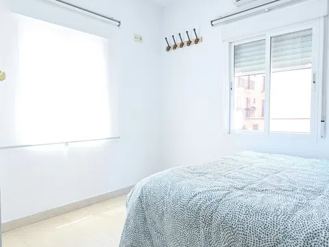 Piso en C. Muñoz Torrero, 420