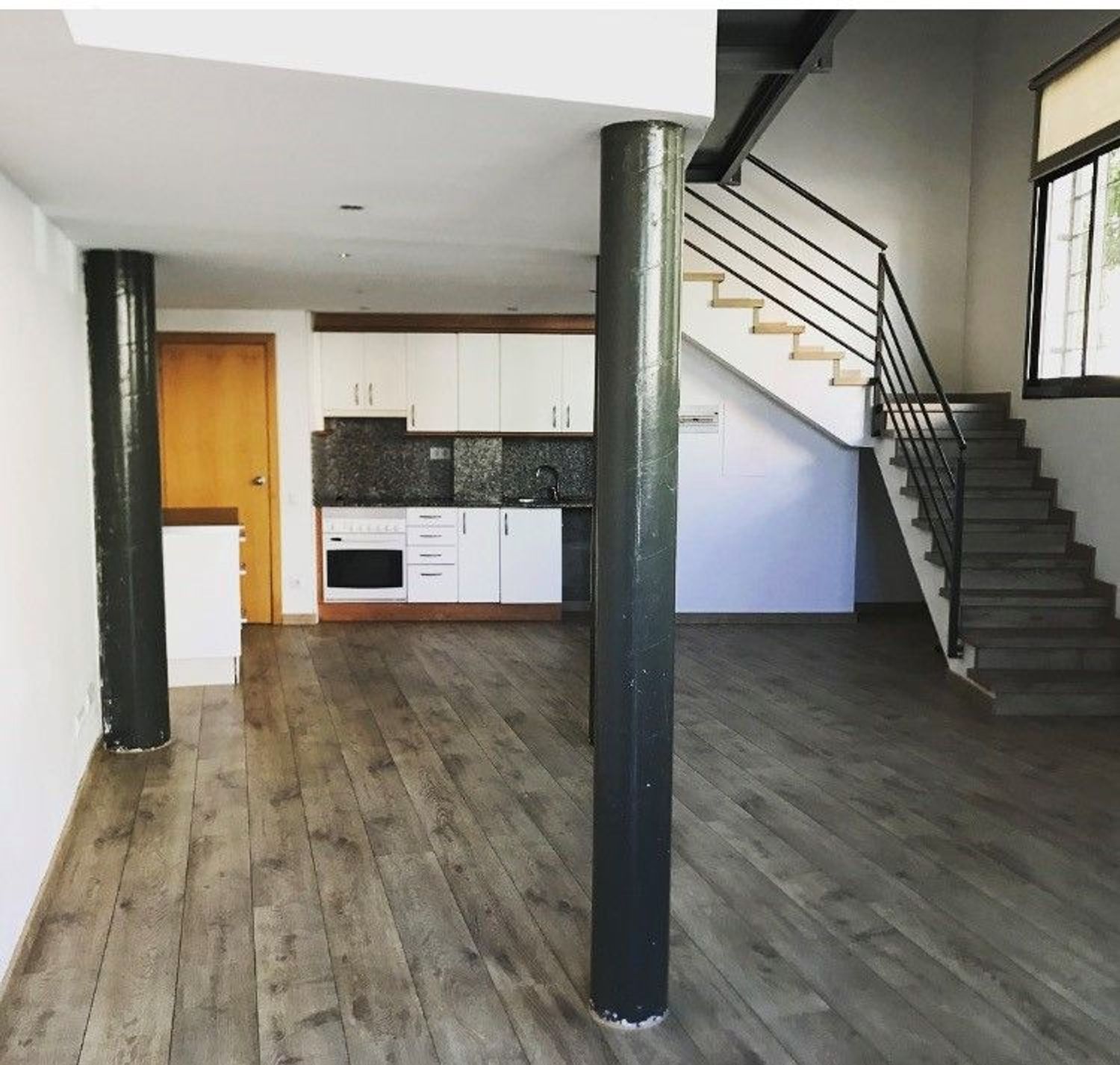 Estudio en calle de Padilla, 161 - Foto 1