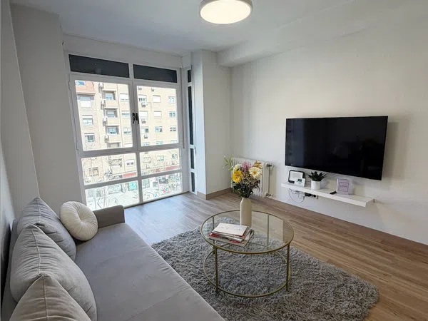 Piso en calle del Ferrocarril, 28045 Madrid - Foto 1