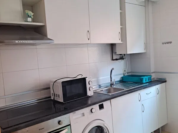 Piso en Avenida Llanos de Nava, 32 - Foto 2