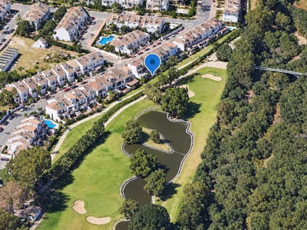 Chalet pareado en Urb. Los Naranjos de Marbella, 8 - 15, La Dama de Noche-La Alzambra - Foto 1
