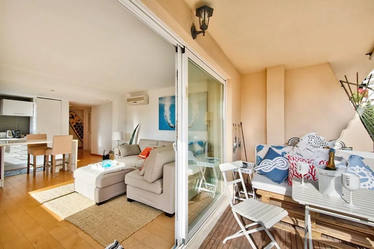 Piso en avenida d'Amèrica, 7 - Foto 6