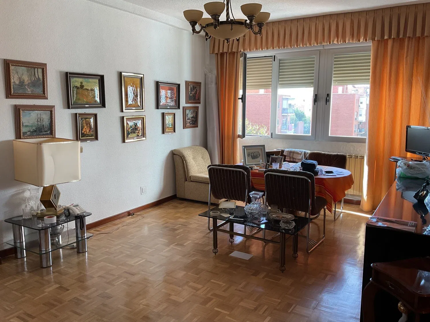 Piso en calle de Menasalbas, 6 -8 - Foto 2