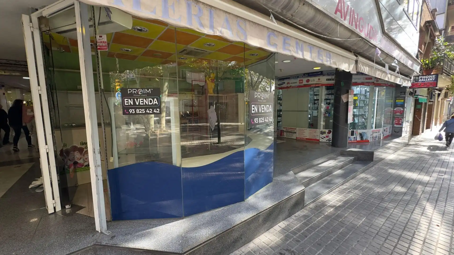 Local comercial en Sabadell - Foto 2