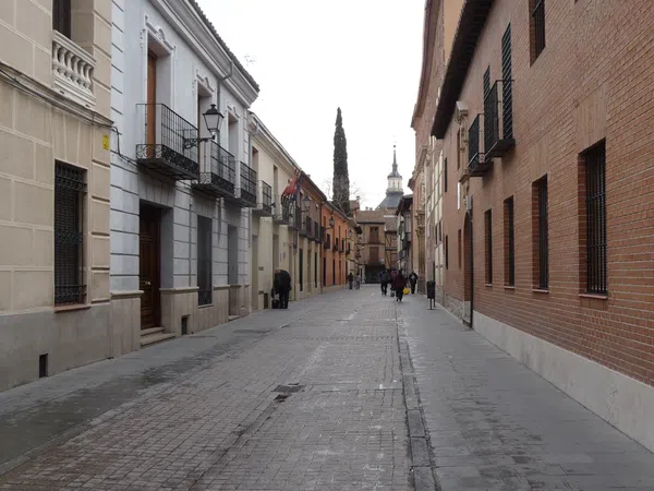 Piso en calle Imagen, 8