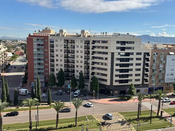 Piso en avenida Don Juan de Borbon, 94 - Foto 7