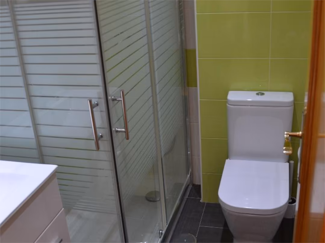 Piso en  Calle de Aceuchal 11 - Foto 4