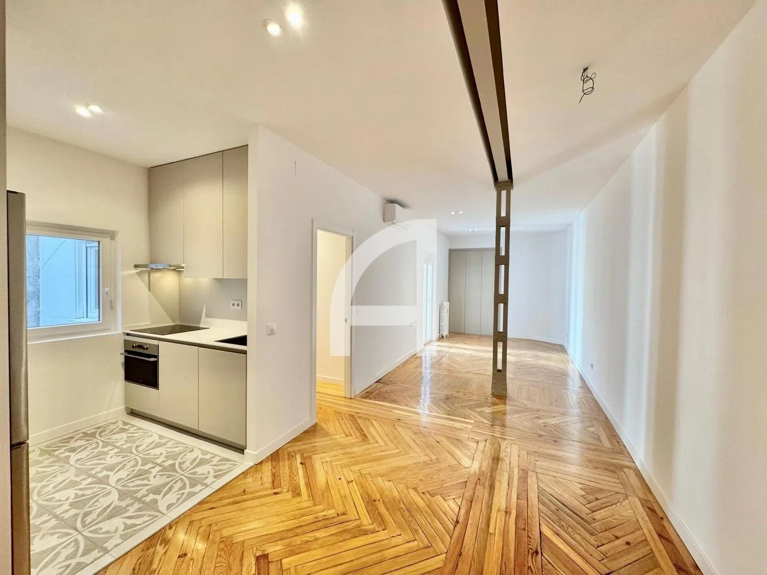 Piso en calle de Diego de León - Foto 1