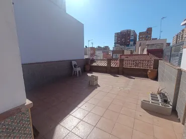Casa adosada en  Calle Héroe de Sostoa 36 - Foto 51