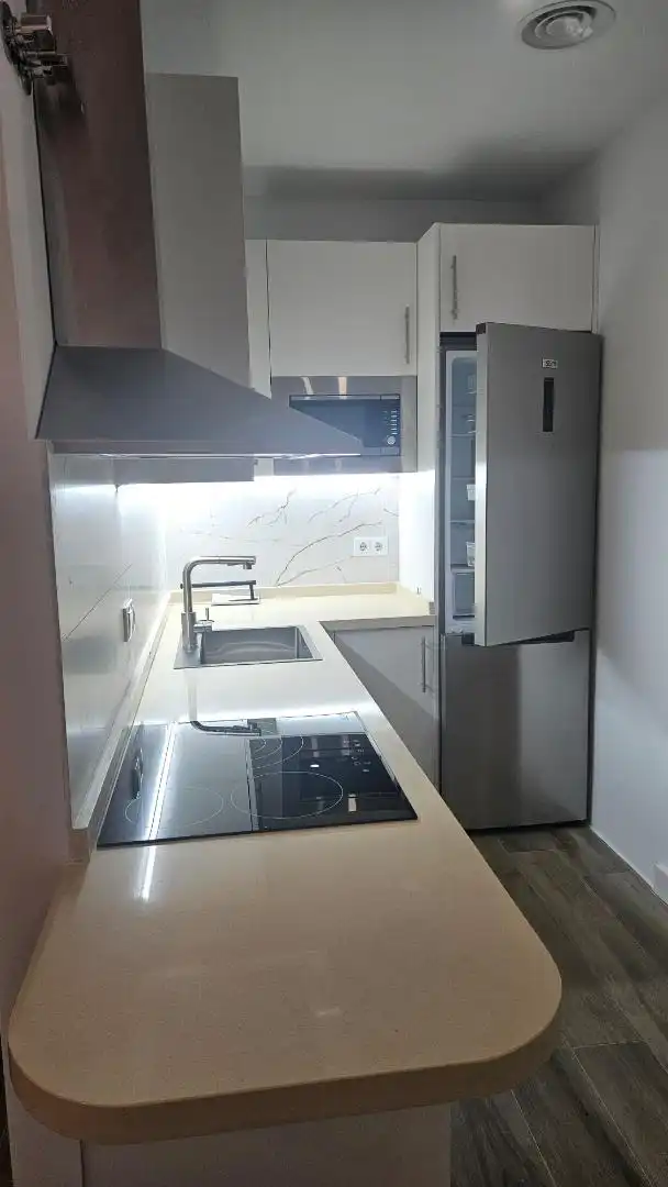 Piso en  Calle Hermano Juan Fernández 1 - Foto 12