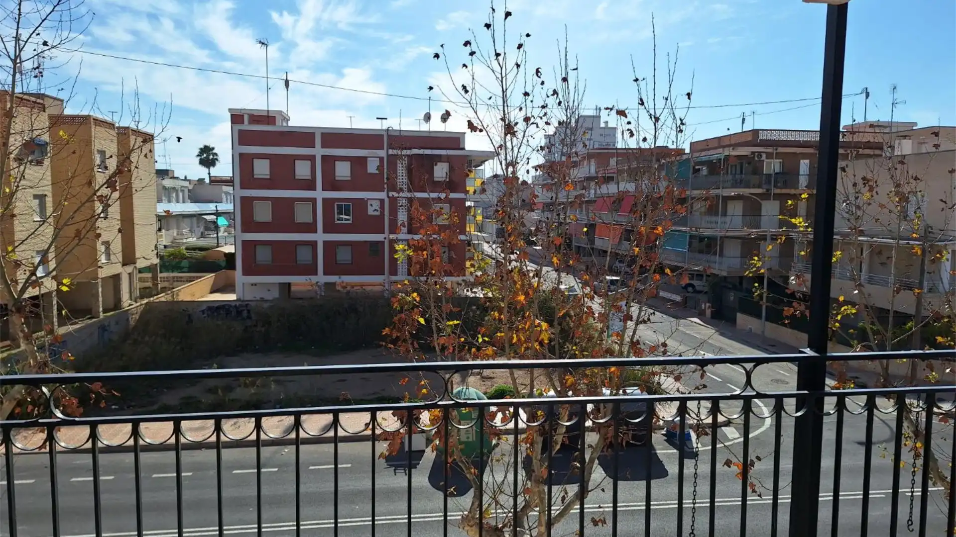 Piso en  Avinguda Albacete 84 - Foto 3