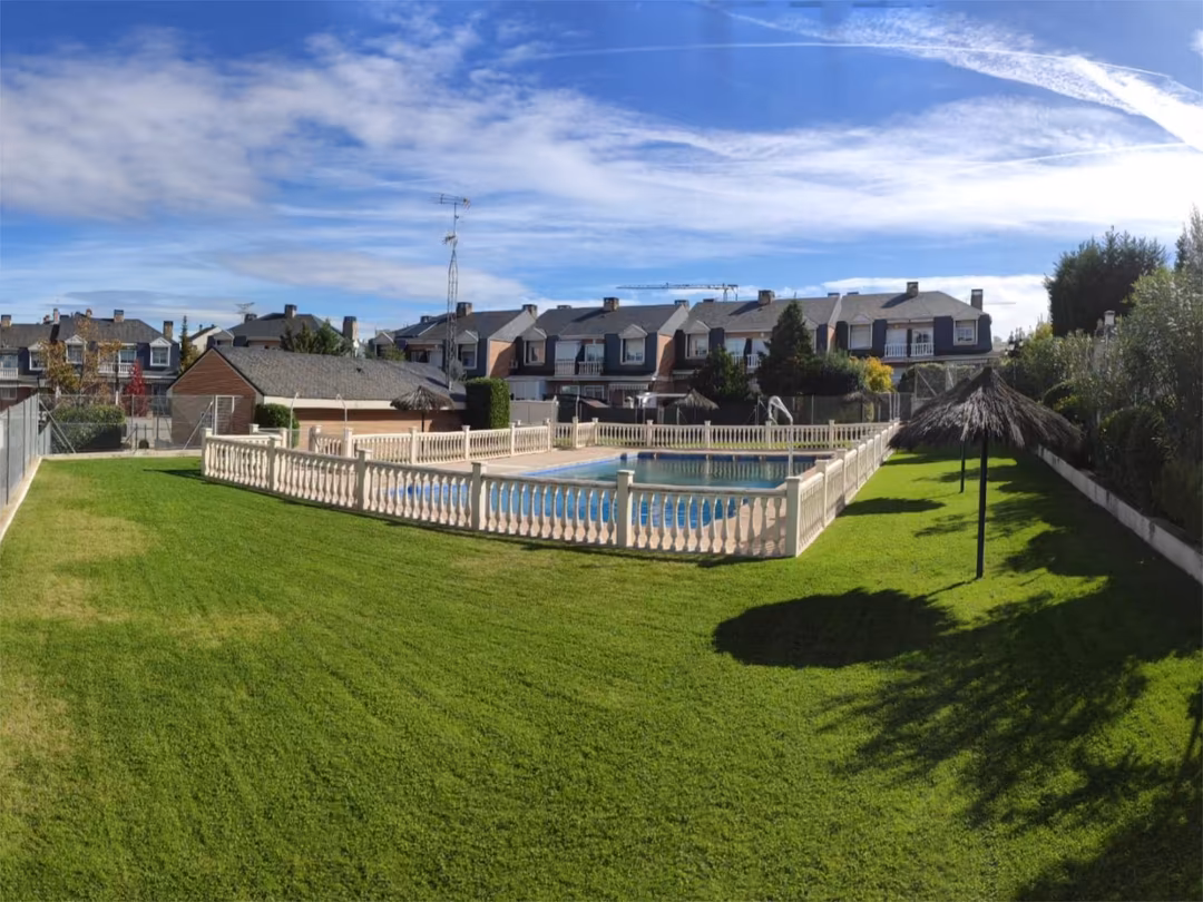 Chalet en  Calle Miguel de Unamuno 1 - Foto 5