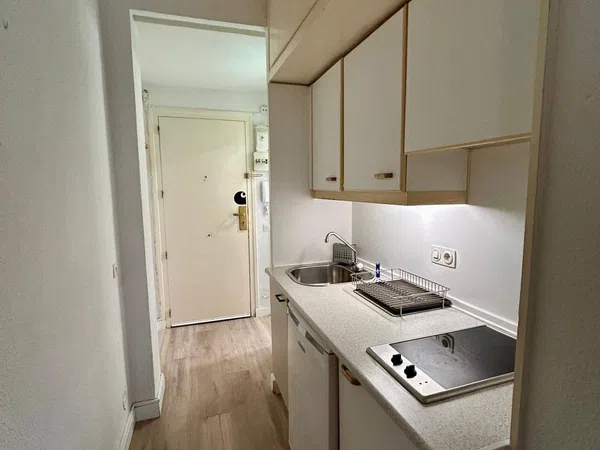 Estudio en plaza de San Juan de la Cruz, 7 - Foto 9