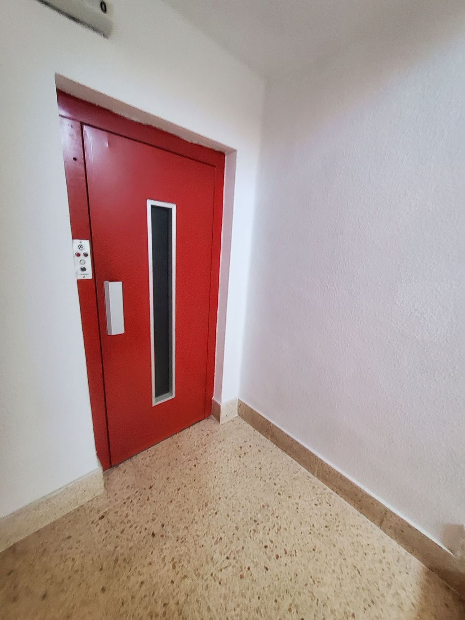 Piso en Calle del Mont Carmel, 1, Torrefiel - Foto 5