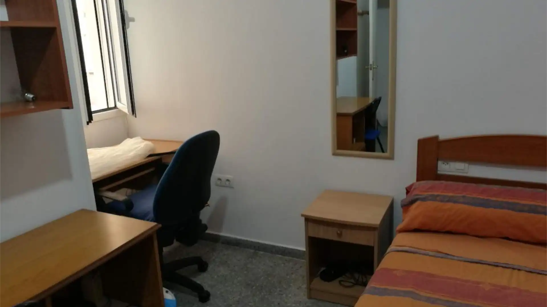 Piso en  Calle Profesor Tercedor Díaz 4 - Foto 8