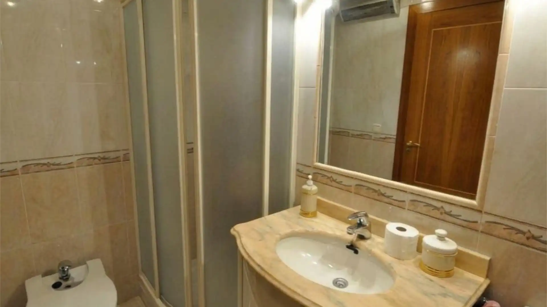 Piso en  Carrer de Carcaixent 4 - Foto 18