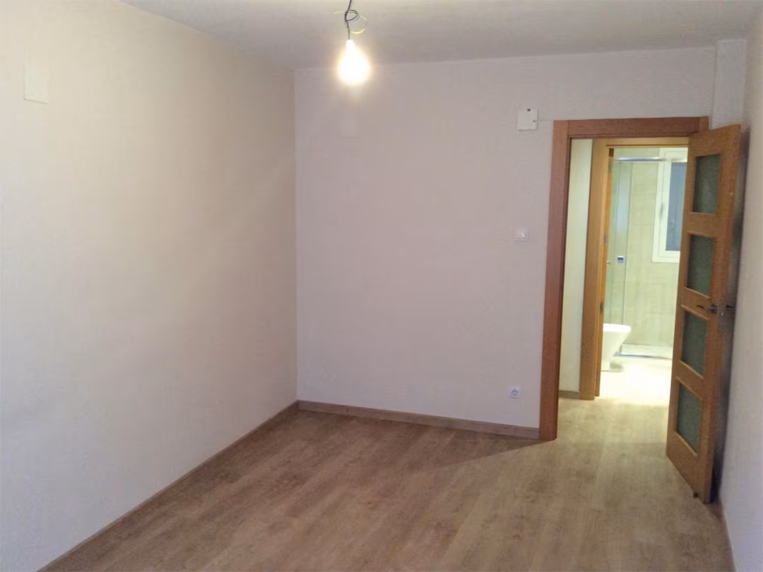 Piso en  Calle Asalto 65