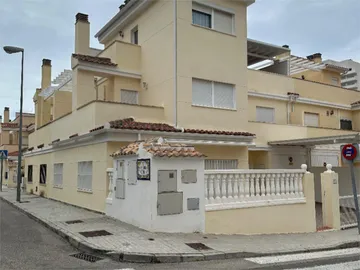 Piso en  Carrer de la Pineda 14 - Foto 1