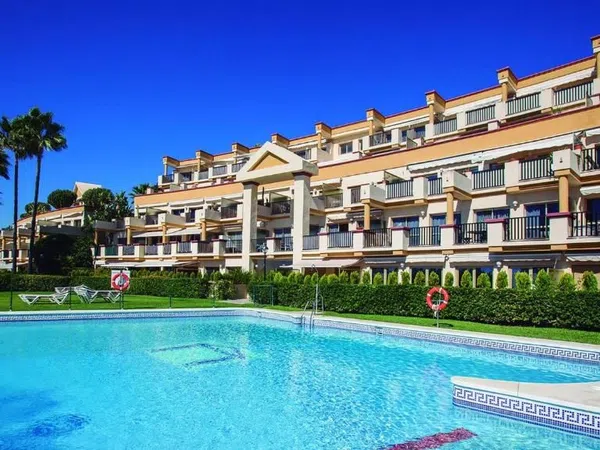 Piso en Avenida Jardines de las Golondrinas s/n, Romana Playa - Foto 1