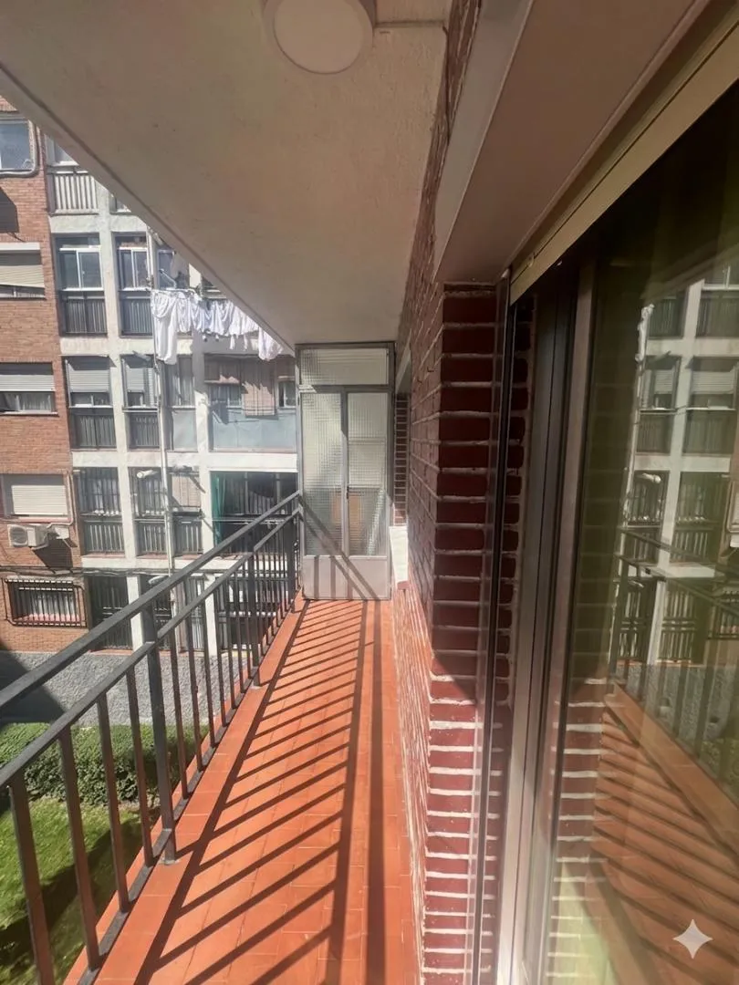 Piso en  Calle de Villafuerte 33