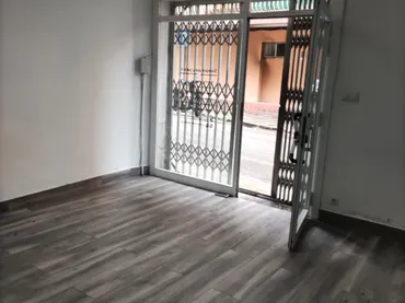 Local comercial en Mollet del Vallès - Foto 1