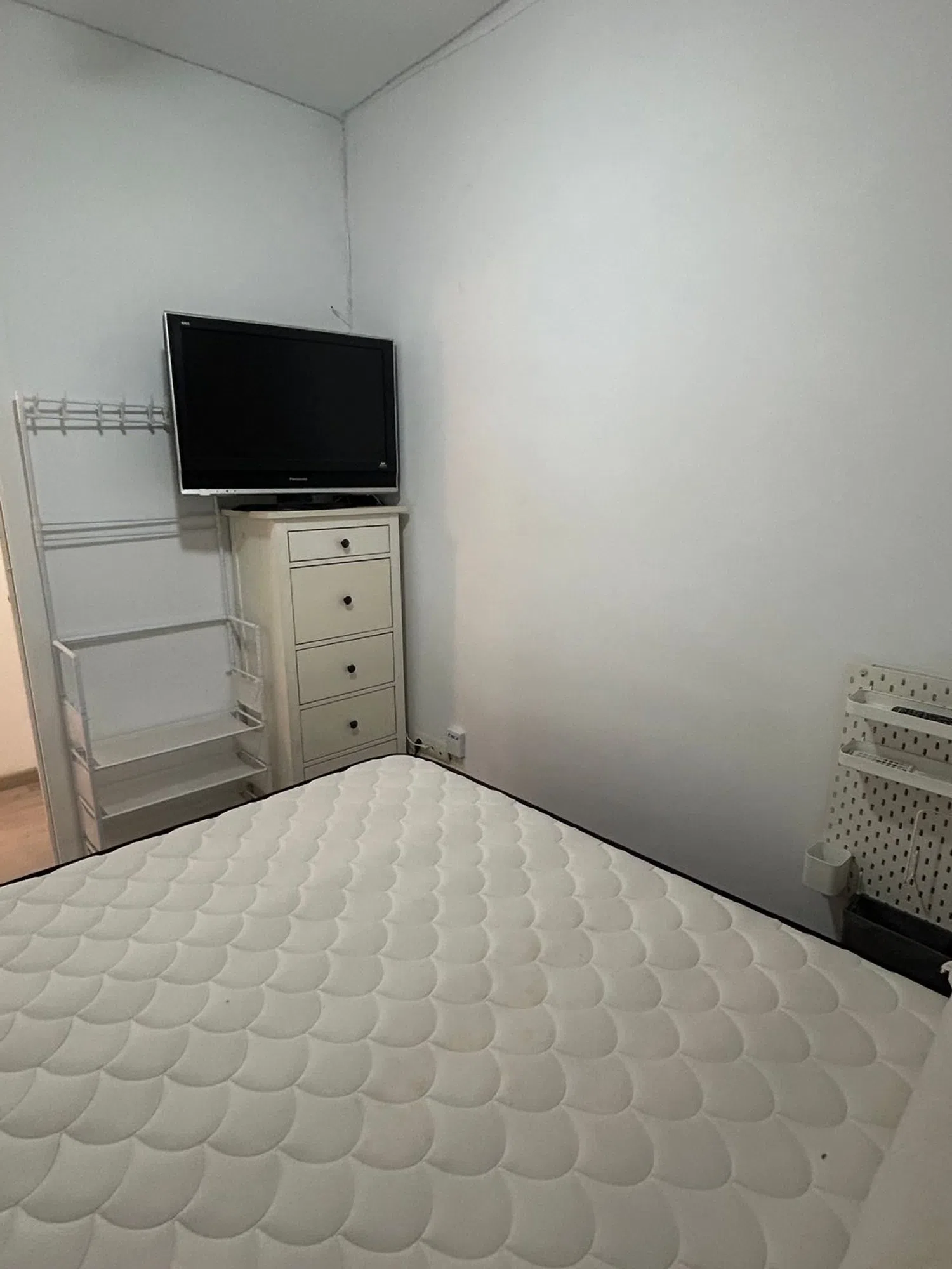 Piso en calle de Rocafort, 259 - Foto 3