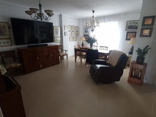 Chalet adosado en calle de Tebas, 30 - Foto 4