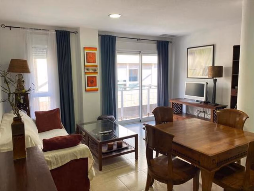 Apartamento en Carolinas Bajas
