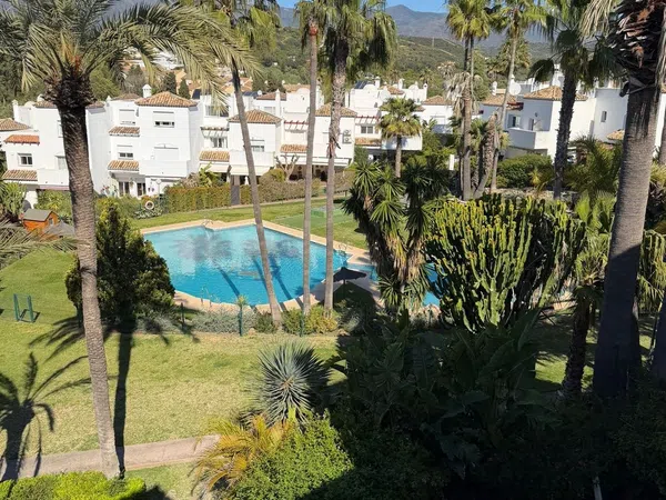 Chalet pareado en Diseminado la Alberdina, 72, Las Lomas - Foto 1