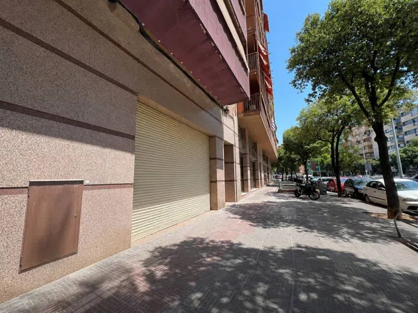 Local en Calle del Marquès de Comillas, 31, El Centre - Foto 1