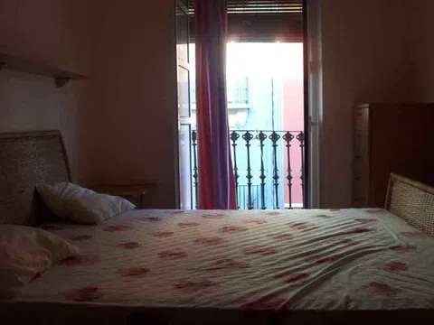 Piso en calle de Cuba, 36