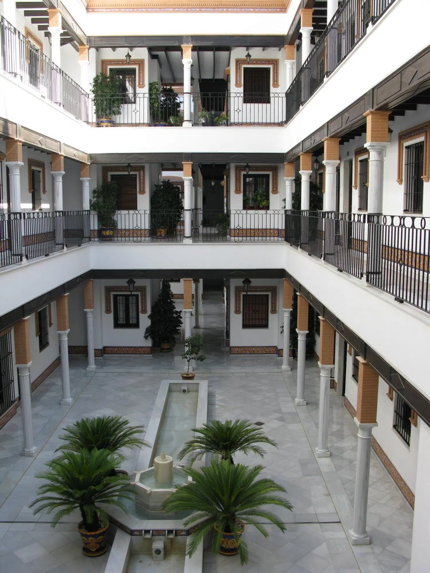 Piso en plaza Padre Jerónimo de Córdoba, 8 - Foto 1