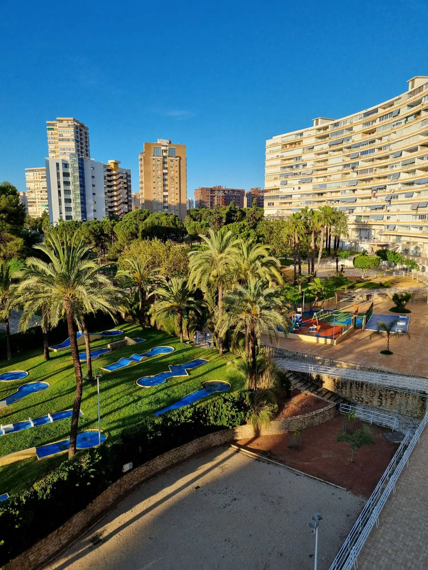 Piso en avenida Benidorm, 18 - Foto 8