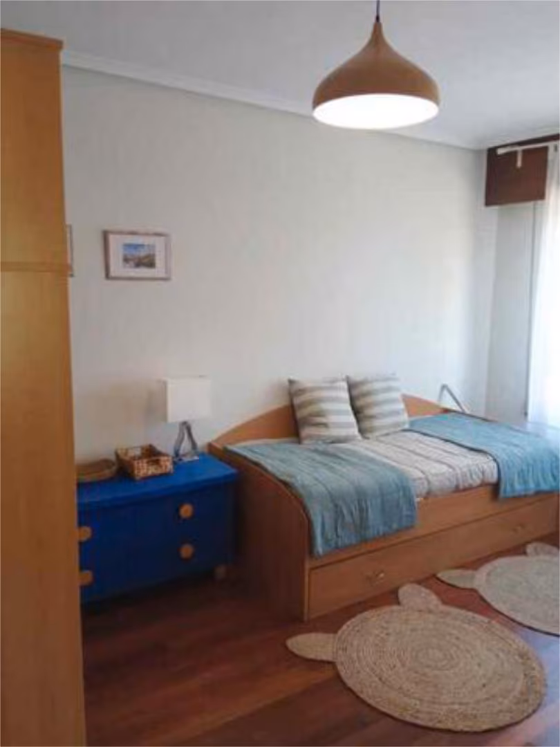 Piso en Valdenoja - Foto 2