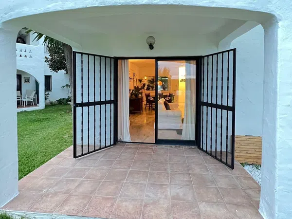 Chalet adosado en avenida de Bel-Air, 4 - Foto 2